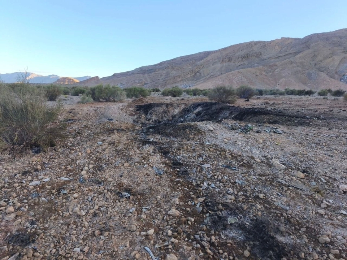 2일(현지시간) 이란 이슬람혁명수비대(IRGC)는 미군 5세대 전투기 F-35를 두 번째로 격추했다고 주장했다. 또한 격추된 전투기는 영국 레이큰히스 비행대 소속이라고 주장했다. 그러면서 엔진, 노즐 또는 동체 일부 파편으로 추정되는 사진을 잇따라 공개했다. 2026.4.2 이란 매체