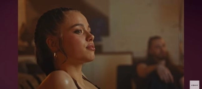 샤일로 누벨 졸리.   다영 ‘왓츠 어 걸 투 두(What’s A Girl To Do)‘ 캡처 뉴시스