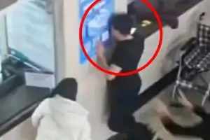 “男의사가 아내 은밀한 곳 진료” 분노한 남편, 산부인과서 극단 행동…中 병원 ‘충격’