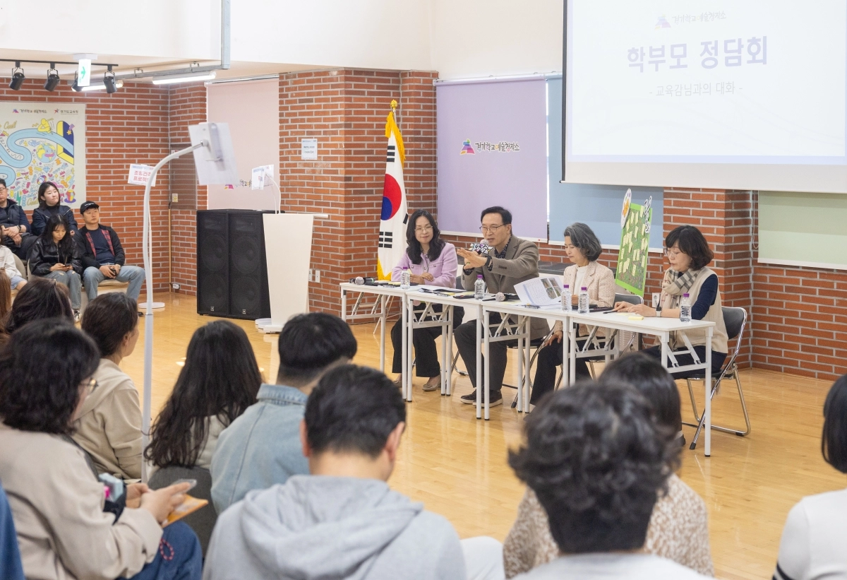 임태희 경기도교육감이 4일 경기학교예술창작소에서 ‘열린 2026 예술영재 마스터 클래스 80, 60-hour’ 개강식에 참석해 발언하고 있다. (경기도교육청 제공)