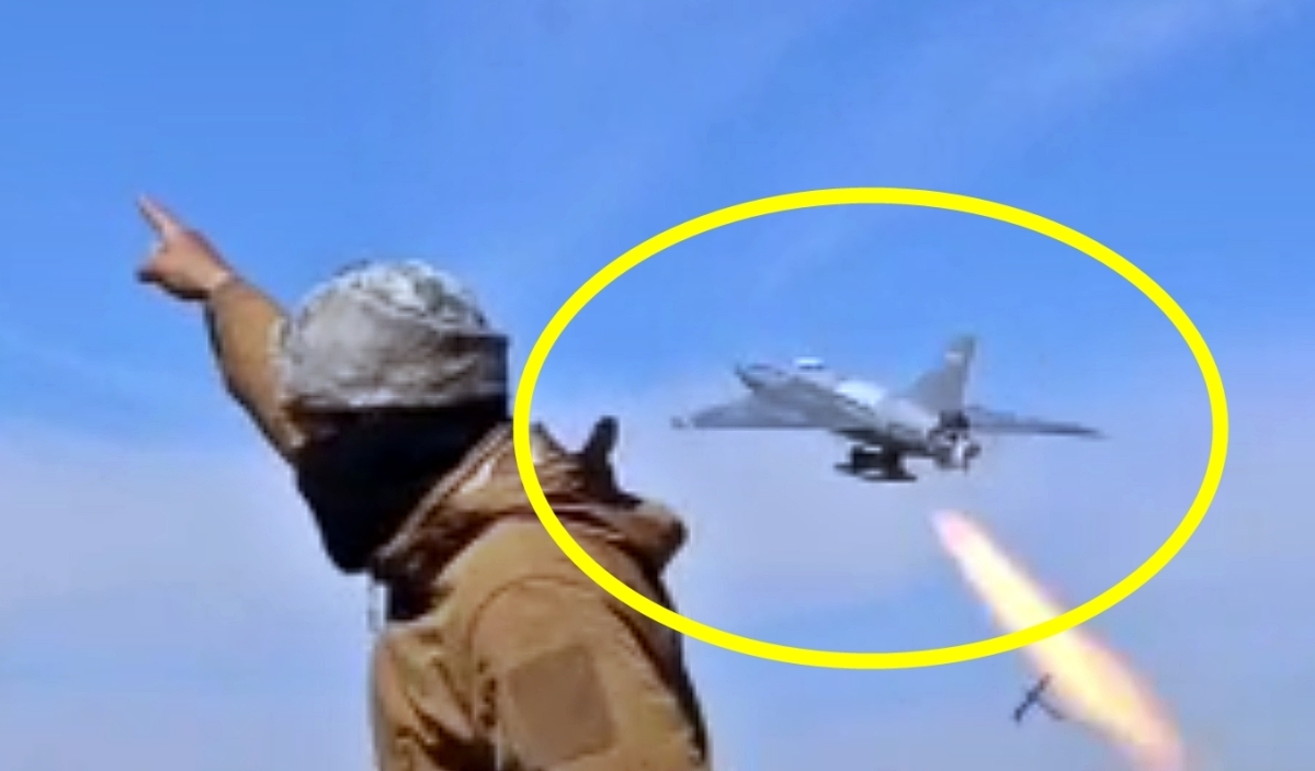 이란군은 4일(현지시간) 아랍에미리트(UAE)와 쿠웨이트 내 미군 시설을 겨냥해 자국산 장거리 자폭드론 ‘아라시-2’(Arash-2, 사진)로 공격을 감행했다고 밝혔다. 2026.4.4 이란군 자료