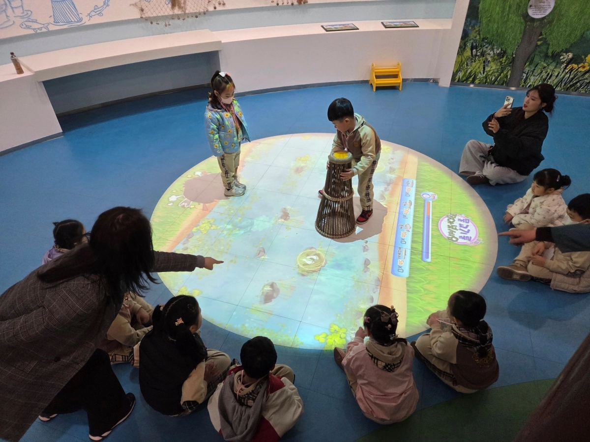 광주역사민속박물관에서 어린이들을 대상으로 한 ‘마한 유적체험’ 프로그램이 진행되고있다. 광주광역시 제공