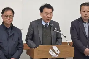 경선 탈락 김성택 청주시의원 민주당 당원명부 유출 의혹 제기