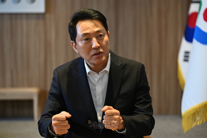 오세훈 “민주당 누가 되든 박원순 시즌2…위기의 서울 지킬 것” [인터뷰]