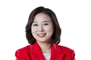 이새날 서울시의원 “신사나들목 보행데크 교체 완료… 안전·쾌적한 한강 진입공간으로 재탄생”