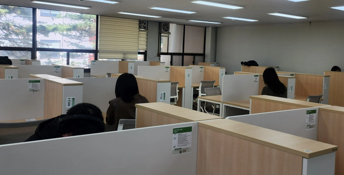 서울 광진구가 옛 청사 유휴공간을 활용해 조성한 공부방.  광진구 제공