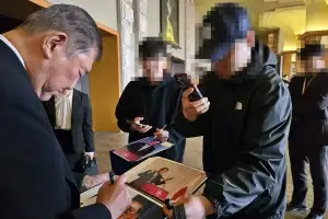 日 이시바 “한국 청년들이 사인 요청” 자랑…한남동 야경에 흠뻑