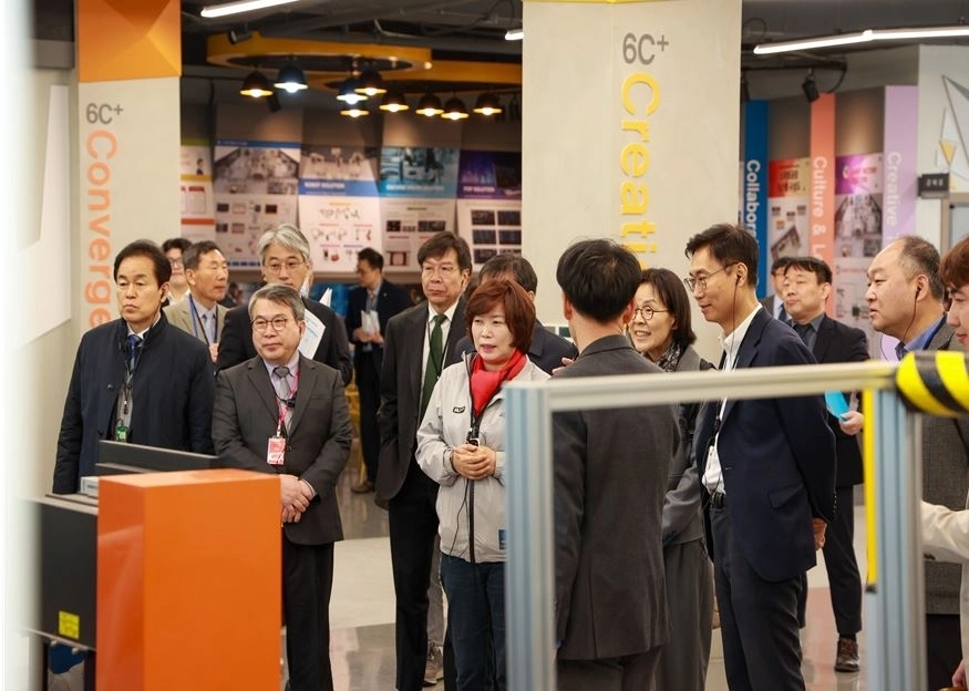 목공, 가구, 산업제어, 타일 등 경기 현장을 직접 참관한 심미경 의원