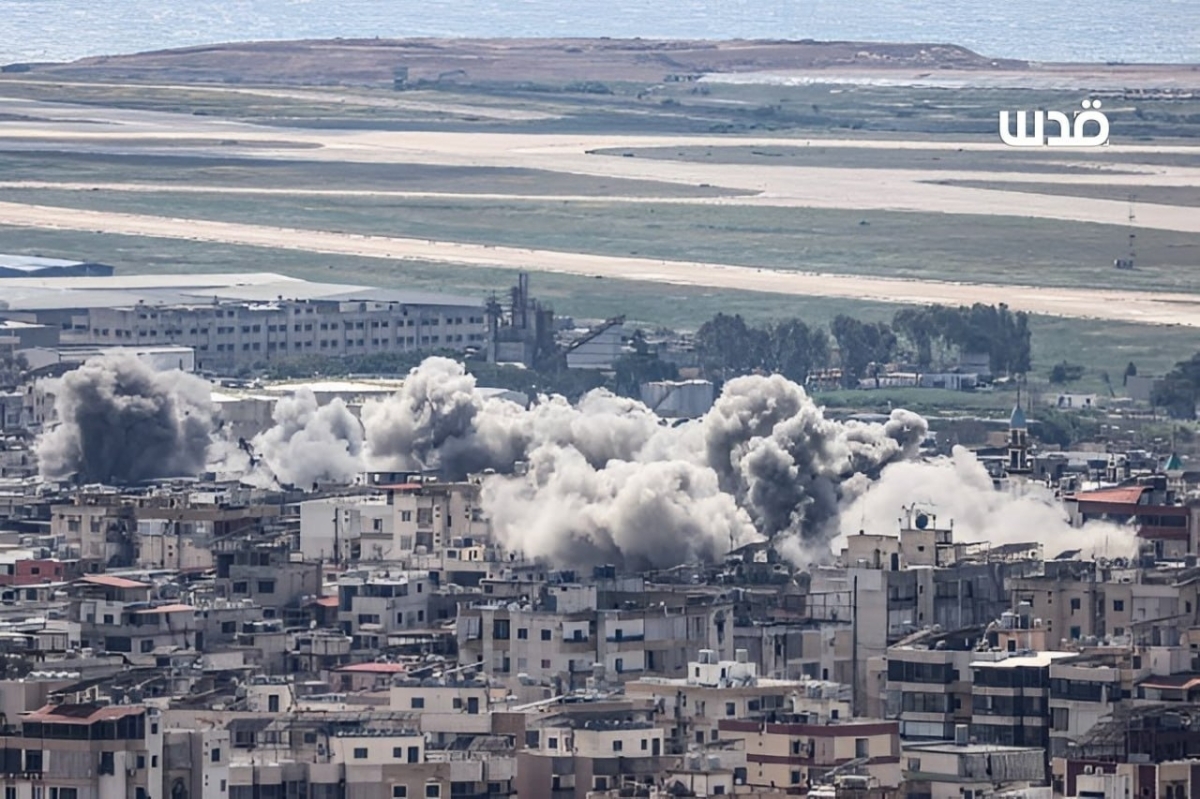 8일(현지시간) 이란 타스님통신은 이스라엘이 레바논 남부를 폭격했다고 보도했다. 2026.4.8 타스님