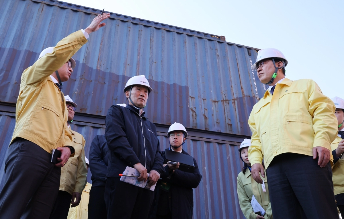 李 “운송·물류업계 위한 추가 조치 검토”