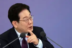 “작업 들어온다고 넘어가면 안돼” 李대통령, 하정우에 사실상 불출마 권유?