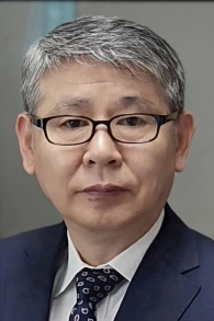 윤문길 한국항공대 명예교수