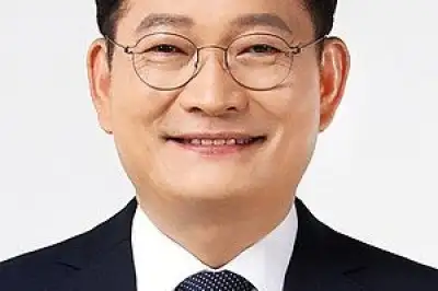 송영길 전 더불어민주당 대표, 김영록 예비후보 명예후원회장 맡아