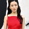 강렬한 레드카펫 패션