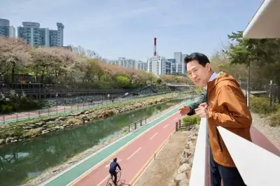 노원우이마루 찾은 오세훈 “삶의 질 특별시, 수변감성도시부터”