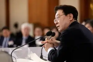 이스라엘 겨냥 SNS 공방에… 李 “보편적 인권 존중이 상식”