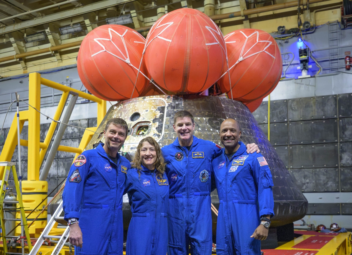 무사히 돌아온 우주비행사들