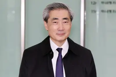 신현송 “금리 수준, 중립금리 범위의 중간”… 동결에 무게