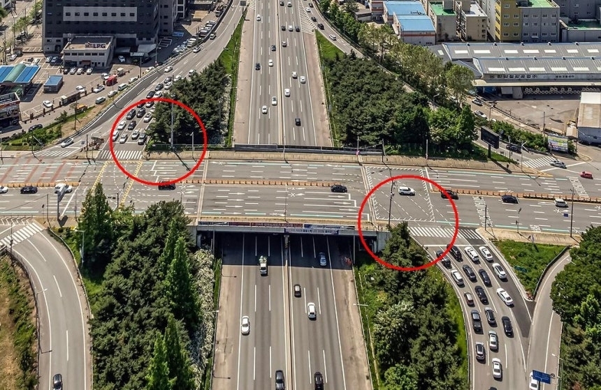 부평IC 전경. 빨간 표시는 역주행 시작 지점 2곳. 인천시 부평구 제공