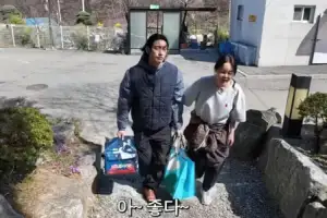 thumbnail - “캠핑장에 왜 저걸” “개념없다”…백지영♥정석원, 논란 터졌다