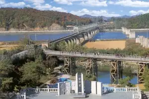 주말마다 마라톤·자전거·걷기 대회… 임진각 상인 “장사 망쳐”