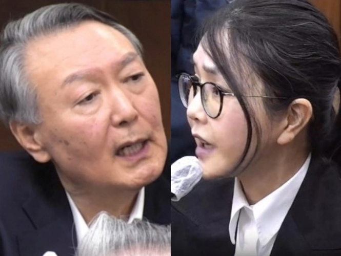 12·3 비상계엄 관련 내란 우두머리 혐의로 기소된 윤석열(왼쪽) 전 대통령이 서울중앙지방법원 417호 형사대법정에서 열린 내란 우두머리 혐의 결심공판에서 최후진술하고 있다. 오른쪽은 13일 서울 서초구 서울중앙지법 형사합의33부 심리로 열린 박성재 전 법무부 장관의 내란 중요임무 종사 혐의 사건의 속행 공판에 증인으로 출석해 증언하고 있는 김건희 여사. 서울중앙지법 제공