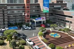 광주서 중학생이 교사 밀쳐 실신하자 조롱까지…학부모들 집단 탄원