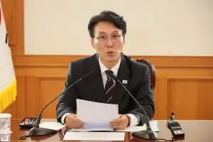 金총리 “가짜뉴스, 민주주의에 대한 도전…사이비매체 집중단속”