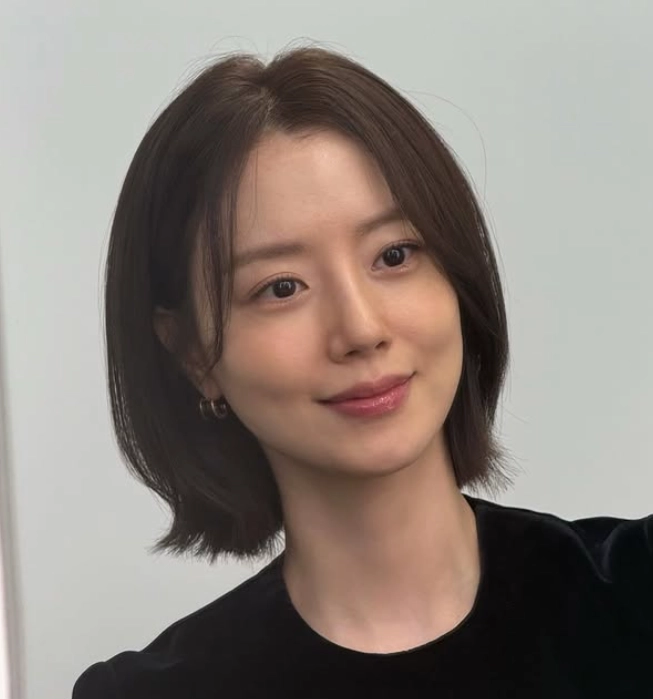 배우 문채원 인스타그램 캡처