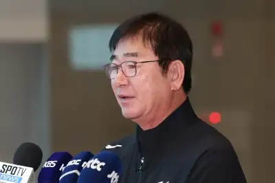 류중일 감독 아들 집에 몰래 홈캠 설치…사돈 가족, 1심 무죄