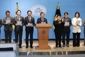 범여권 국조특위 위원들 “대장동 수사, 李 겨냥 기획 수사… 특검 통해 책임 묻겠다”