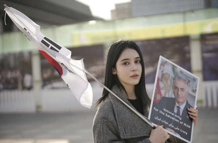 ‘미스 이란’ 출신으로 국내에서 모델과 배우 등으로 활동하는 호다 니쿠. 자료 : 호다 니쿠 인스타그램