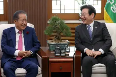 홍준표, 총리설 부인… “백수 밥 준다 해서 간 것”