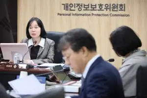 “내 개인정보 삭제할 권리 안다” 37%… 유출 막을 전담인력 0.3명