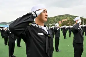 [포토] 이등병의 경례