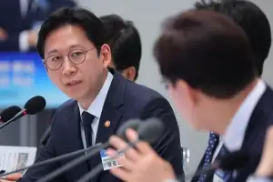 ‘MZ’ 공무원, AI 직접 개발해 활용한다