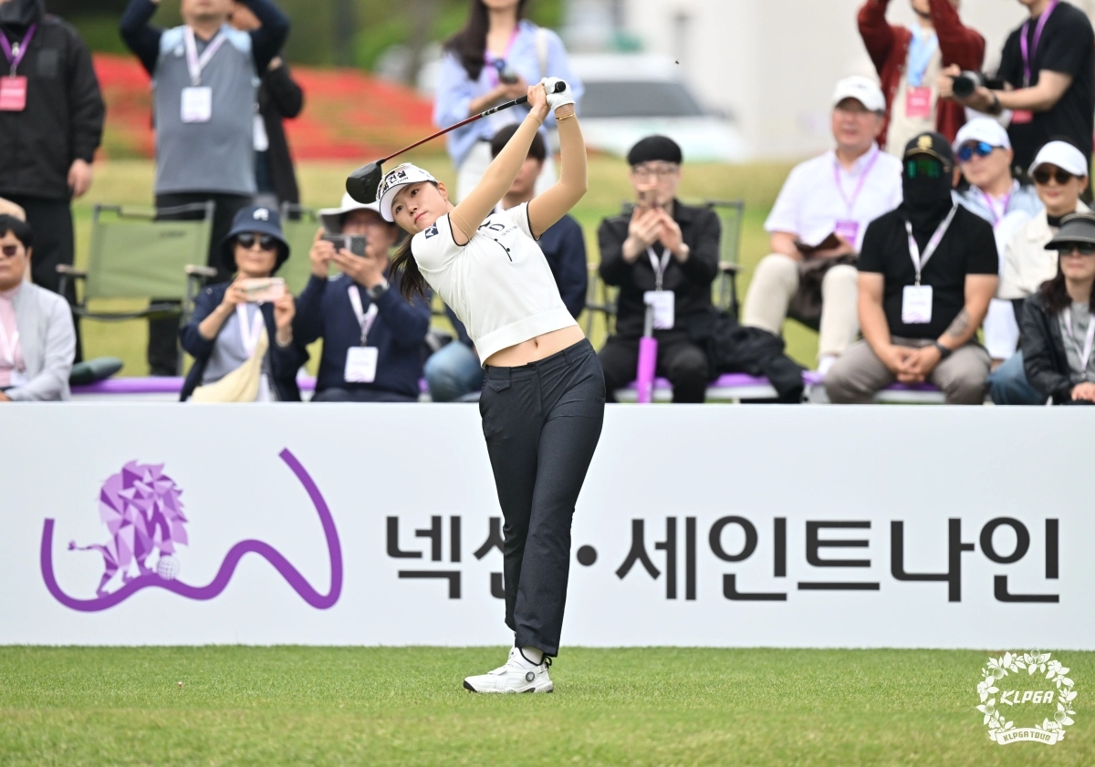 19일 1번 홀에서 티샷을 하고 있는 김민선. KLPGA 제공