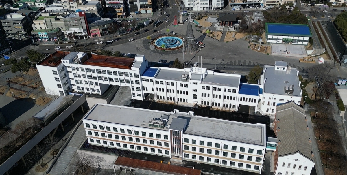 옛 전남도청 및 5·18민주광장 전경. 광주시 제공