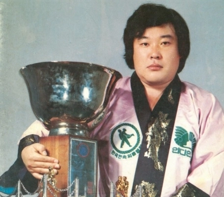 홍현욱 전 씨름연맹 본부장