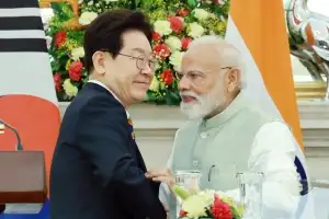 한·인도, 나프타 수급 협력…이 대통령 “중동 평화 회복이 세계 경제에 중요”