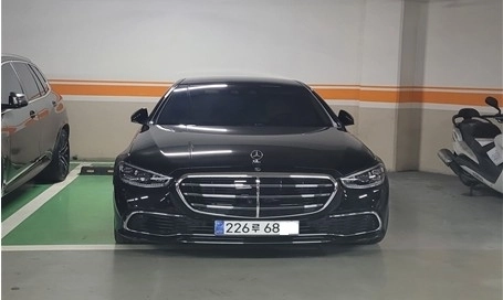 A씨로부터 압수한 차량(수원지검 제공)