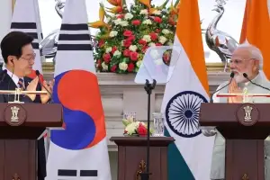 포스코 인도 제철소 짓는다… 민간 MOU 20건 체결