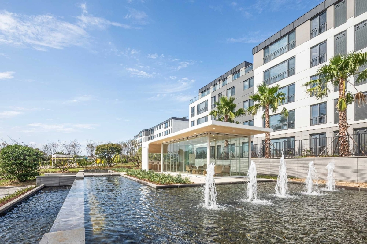 본격적인 재분양 나선 한화포레나 제주에듀시티 단지 내 전경. 한화건설 부문 제공