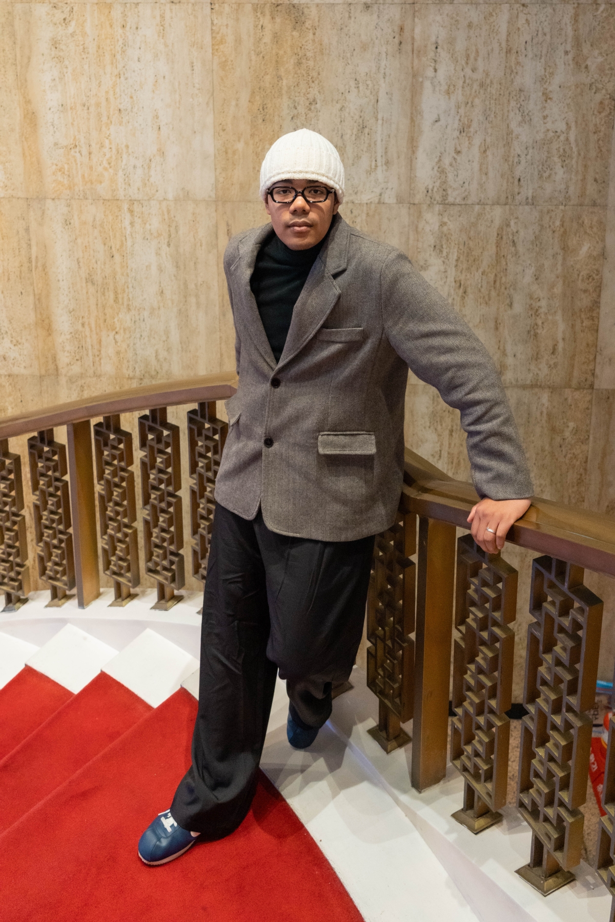 공연마다 악기가 가진 색다른 질감을 끌어내 찬사를 받는 작곡가 이하느리는 지난 16일 서울시국악관현악단 무대에서 청각뿐 아니라 시각적으로나 구성 면으로도 독특한 작품을 선보였다. 세종문화회관 제공