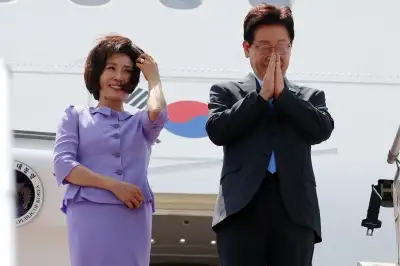 이 대통령 “글로벌 불확실성, 한·인도 중견국 협력 중요”…베트남 국빈방문 위해 출국