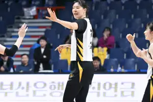 더블더블 최강 박지수의 KB vs 명사수 이해란의 삼성생명