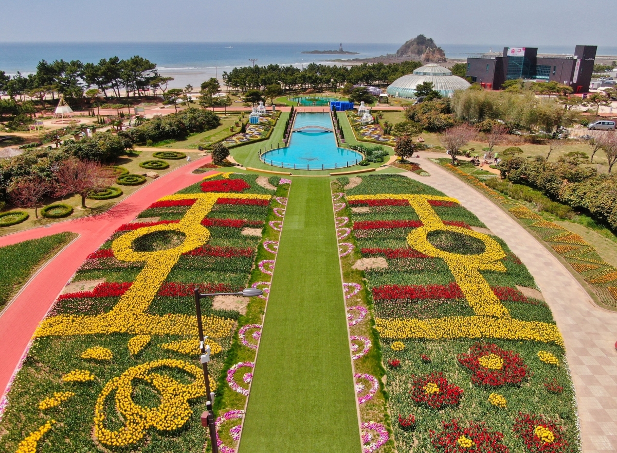25일부터 다음달 24일까지 태안 안면도 꽃지해안공원에 열리는 태안국제원예치유박람회 전경. 충남도 제공