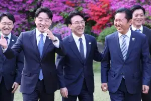 [속보] 당정청 “4차 석유 최고가격제, 유가·국민 부담 고려해 결정”