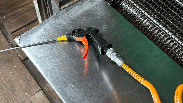 사건 당시 사용된 에어건. 연합뉴스