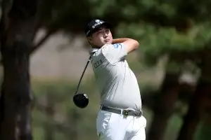 이태훈, KPGA 우리은행 챔피언십 2연패 시동…첫날 7언더파 선두